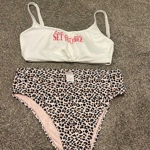 Adorable “Let the sea set you free” bikini top & cheetah print bottoms